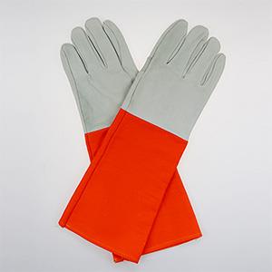 Forest fire fighting gloves